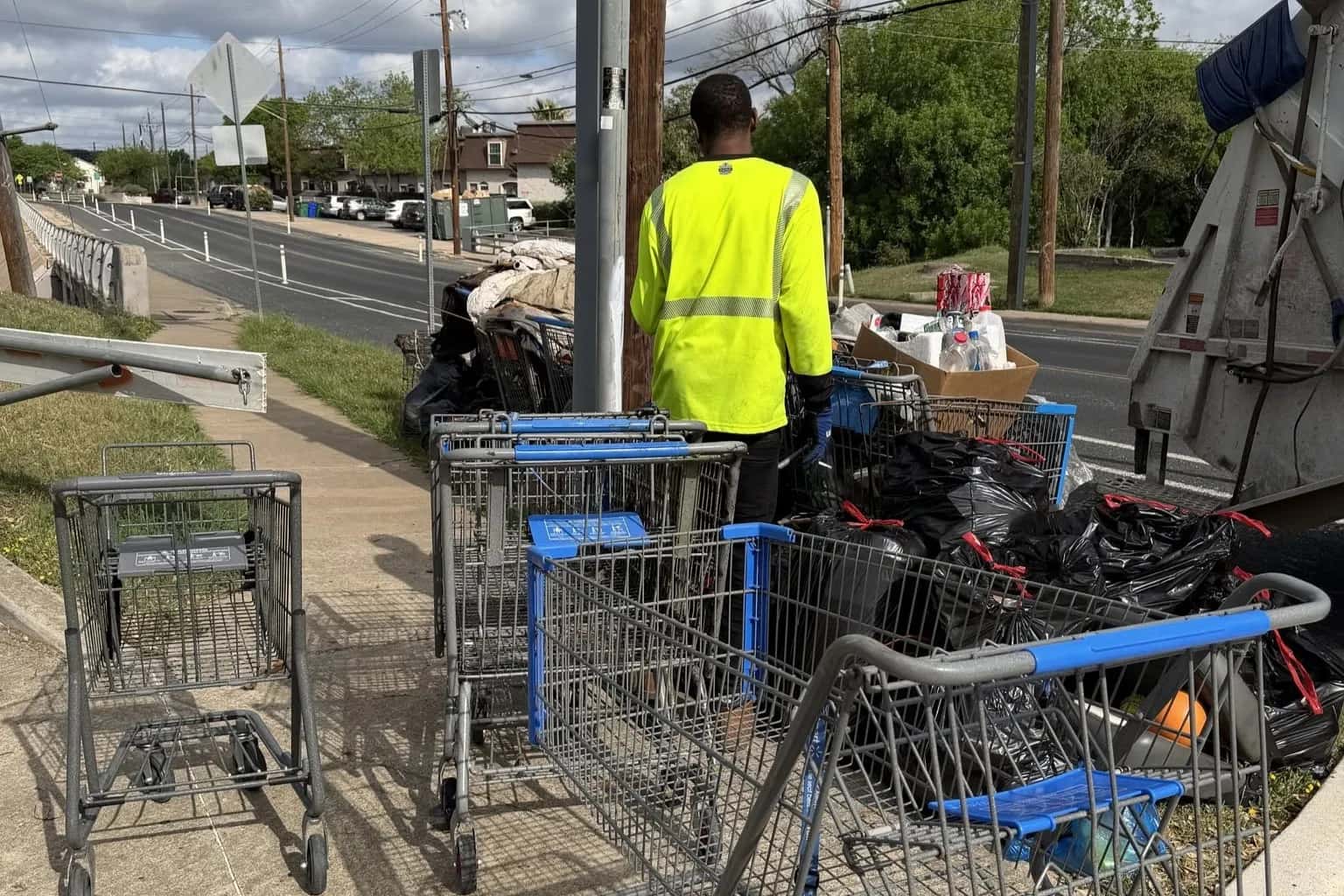 2026 Shoal Creek Shopping Cart Corral