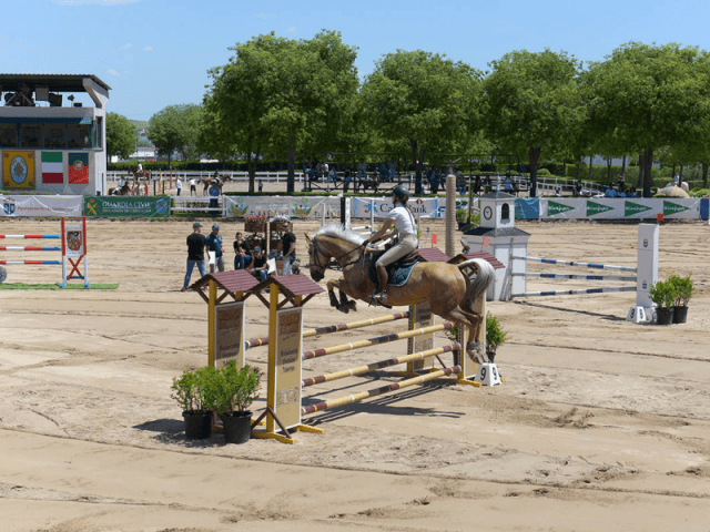 Concurso de Salto Nacional en el Escuadrón de Caballería de la Guardia Civil