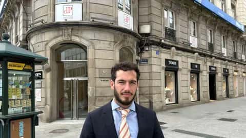 Presentación de herramienta de consultas legales con inteligencia artificial