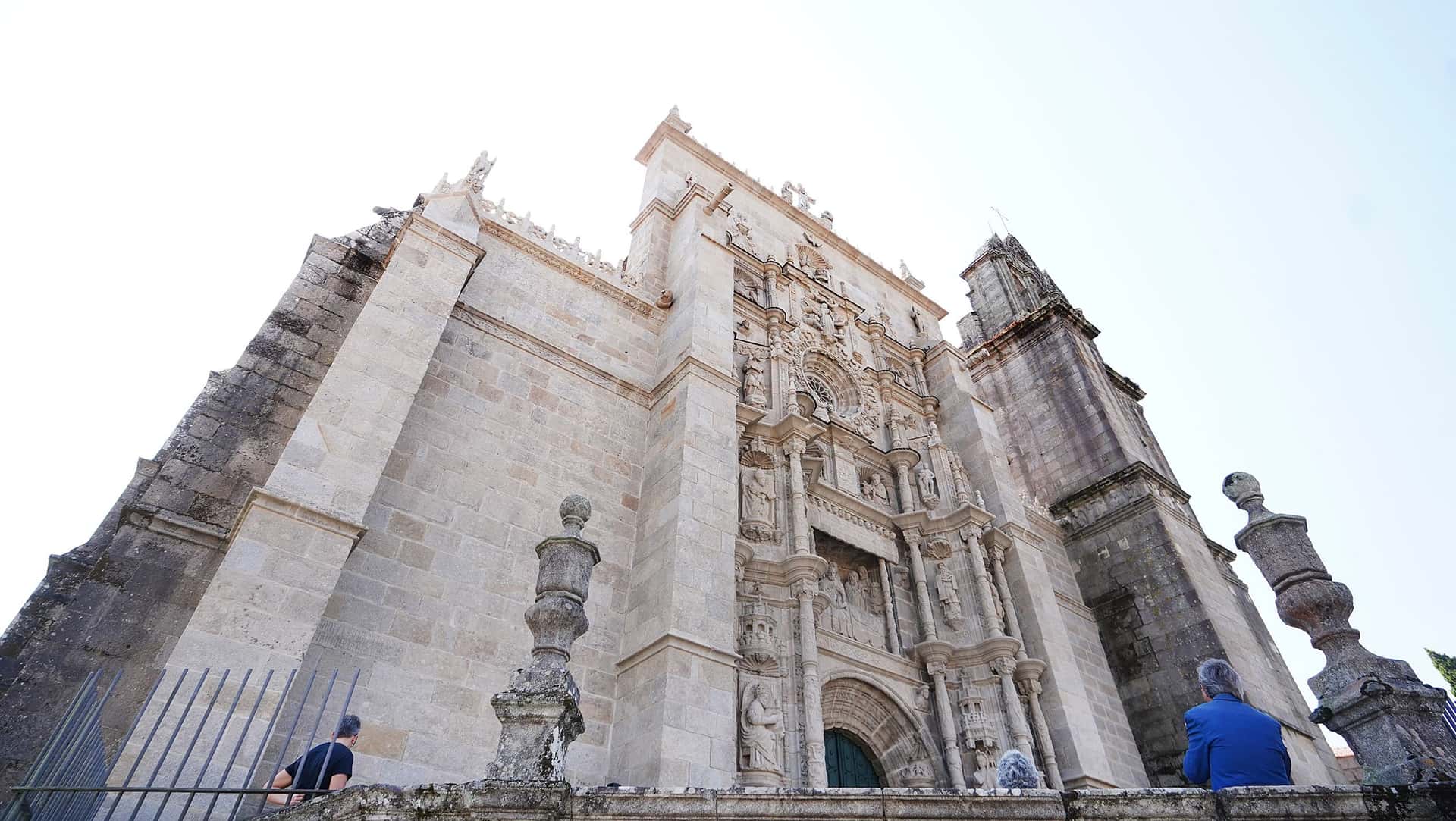 Cuidar lo eterno: técnicas y desafíos de la restauración de Santa María la Mayor