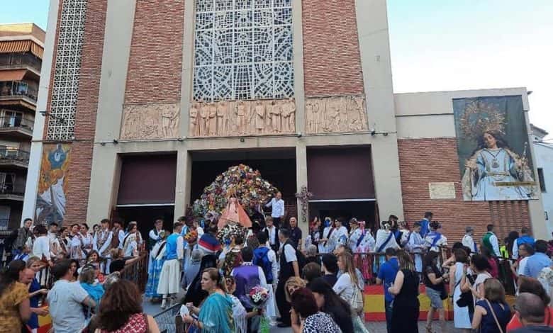 Ofrenda Floral a la virgen de la Salud