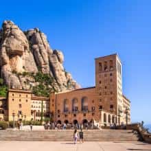 Història, Natura i Espiritualitat: el monestir de Montserrat i mil anys de presència benedictina a la "Santa Muntanya"