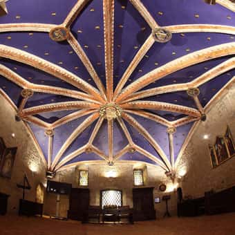 Visita guiada literaria: El silencio de la ciudad blanca