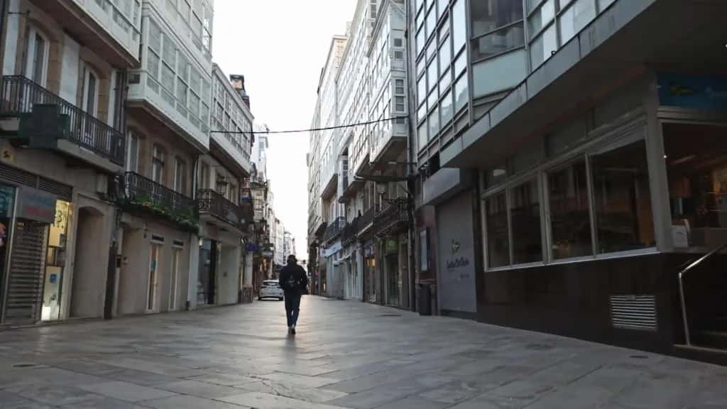 Invíchate a mercar na rúa