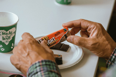 Tast de xocolata amb els cinc sentits