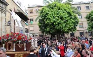 Procesión de la Santa Cruz de la hermandad del Huerto