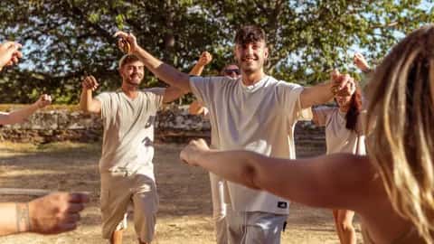 Nuevo curso de la escuela de baile tradicional Seisporoito