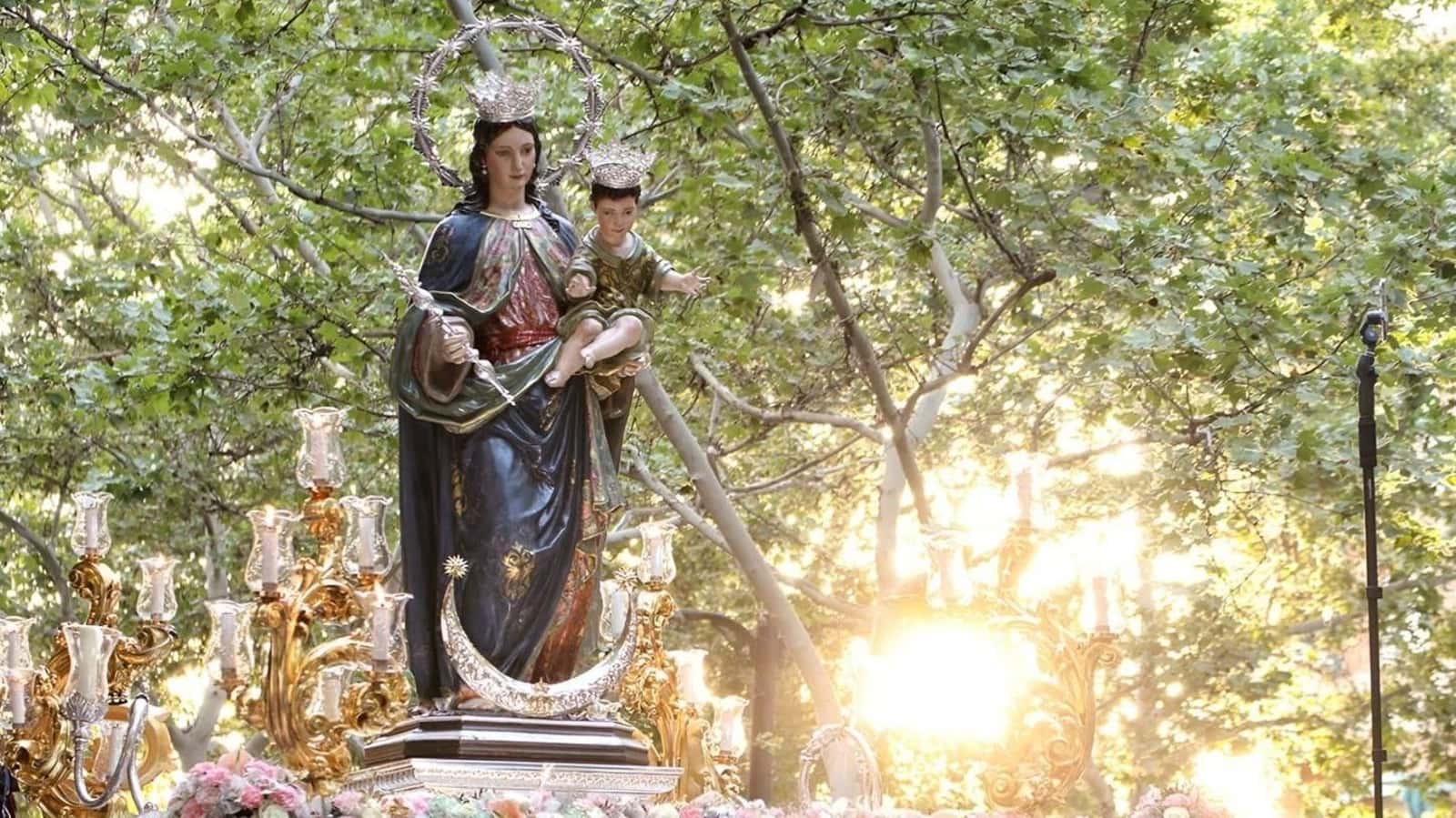 Procesión de María Auxiliadora