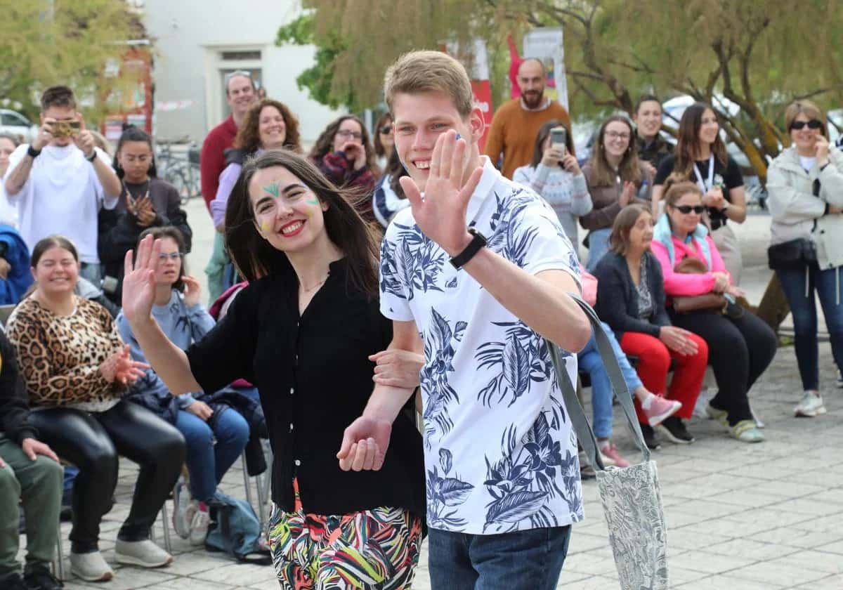 III Desfile SOS: moda SOStenible y cuerpos diverSOS