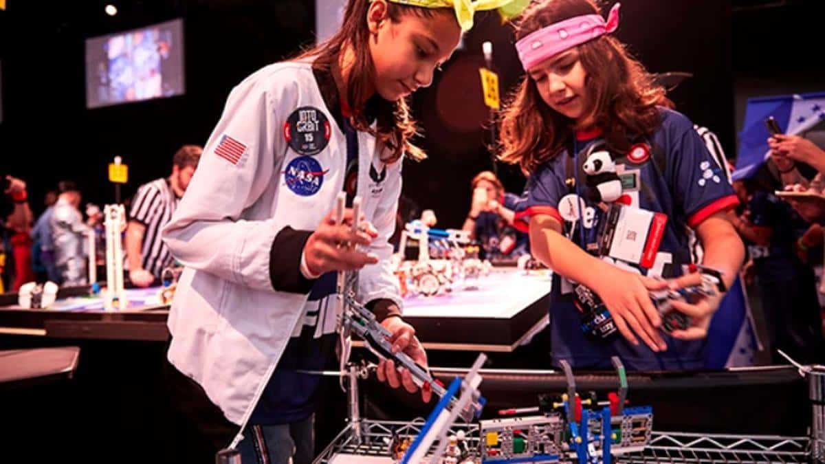 Campus Tecnológico de Verano 'Misión: Salvar la Tierra'