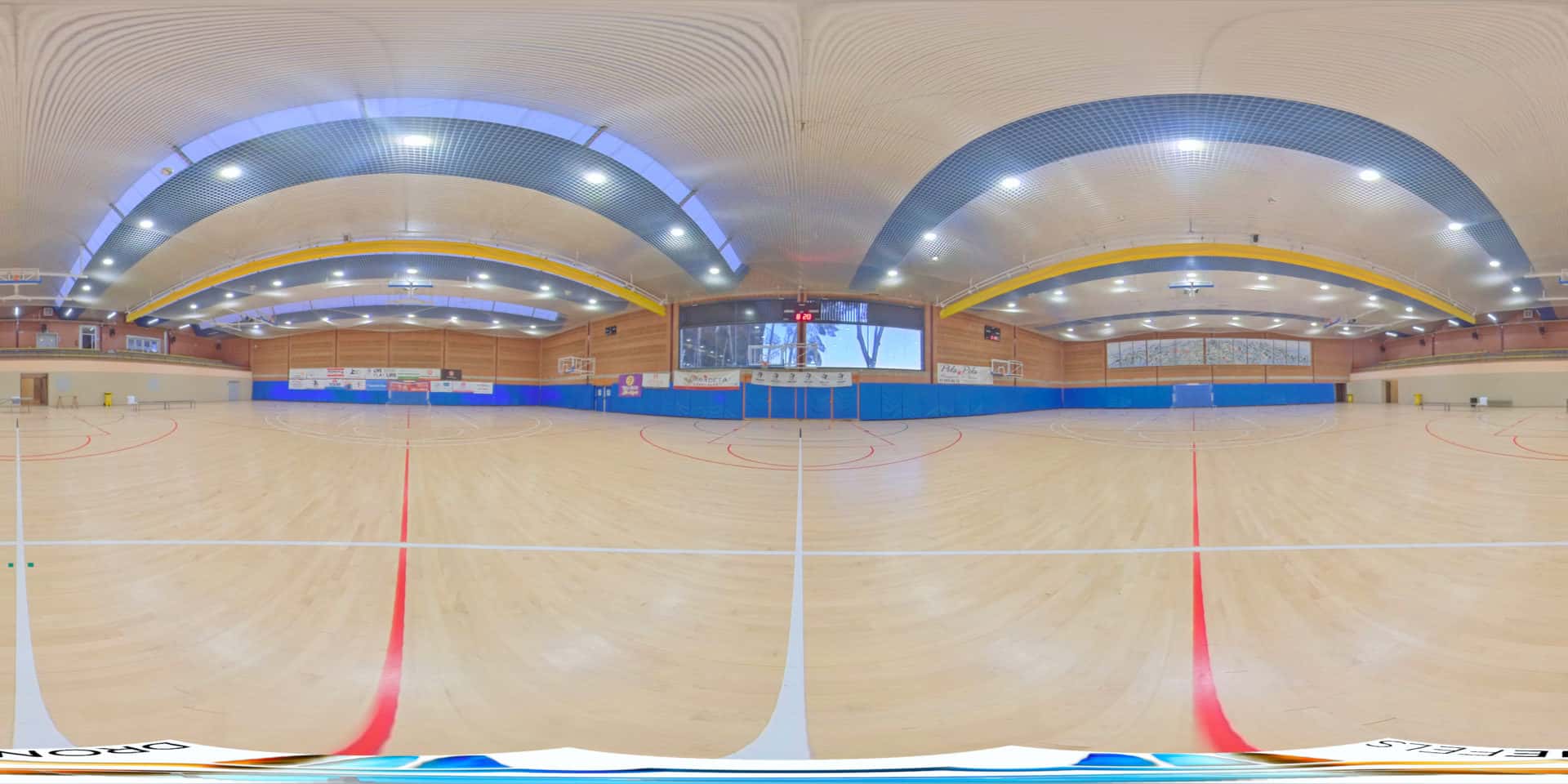 Torneo de vóley - A la nit, una altra moguda