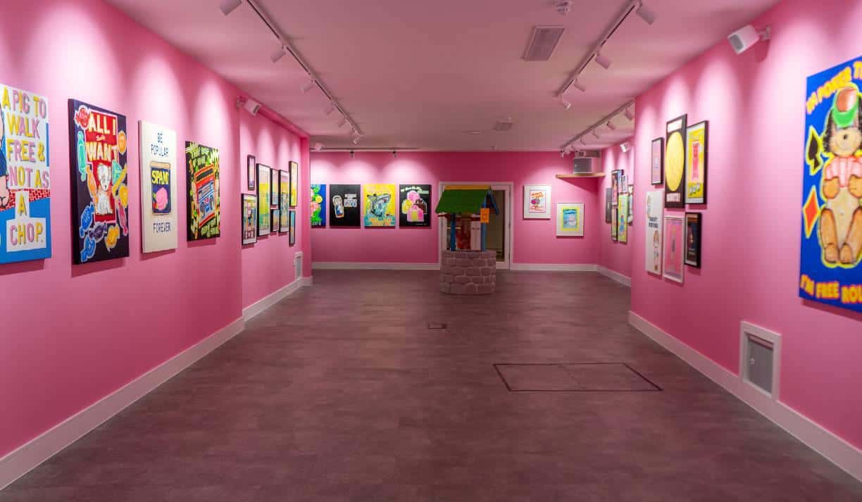 Helm Gallery’s ‘Take The Streets’