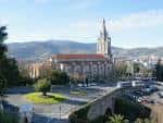 Vista panorámica de la Basílica de Begoña y sus alrededores en Bilbao