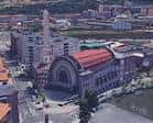 Vista aérea de la Iglesia de San Felicísimo y su entorno urbano en Bilbao