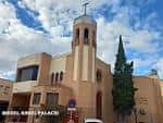 Fachada exterior y torre campanario de la Parroquia de Nuestra Señora del Mayor Dolor