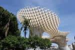 Vista exterior del Metropol Parasol, estructura que alberga el Antiquarium