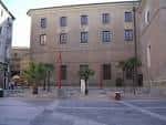 Vista general de la Plaza de San Bruno y sus edificios históricos