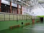 Zona de gradas y laterales de la cancha interior
