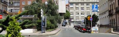 Vista urbana de los accesos y edificios circundantes a la Plaza de Numancia