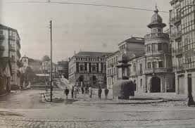 Vista histórica de la Plaza de Numancia mostrando la evolución arquitectónica de la zona