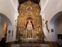 Vista del retablo mayor de la Capilla de los Marineros, sede de la Hermandad de la Esperanza de Triana