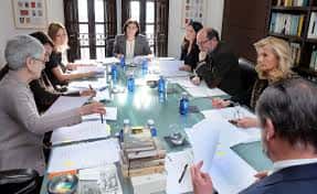 Vista del interior de una de las salas de la fundación acondicionada para reuniones y eventos culturales
