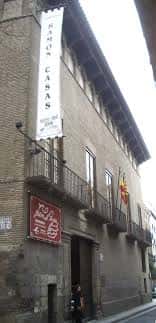 Fachada exterior del Museo Goya - Colección Ibercaja en un edificio histórico de Zaragoza