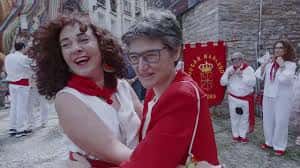 Celebración del Chupinazo de San Fermín frente a la sede social