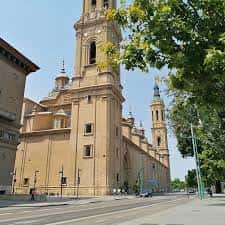 Vista de la Basílica del Pilar desde el Paseo Echegaray y Caballero