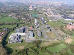 Vista aérea panorámica del Parque Científico Tecnológico de Gijón mostrando su extensión y entorno