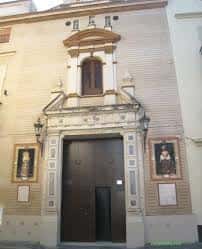 Fachada principal de la Capilla del Mayor Dolor en Sevilla
