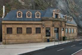 Fachada exterior de la Sociedad Fotográfica de Gipuzkoa en San Sebastián