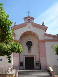 Fachada principal de la Parroquia de San Ignacio de Loyola en Bilbao