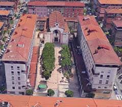 Vista aérea de la Parroquia de San Ignacio de Loyola y su entorno urbano