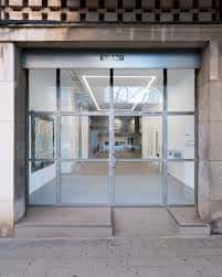 Entrada principal de la galería Balazsi en Palma de Mallorca