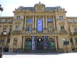 Vista exterior del Koldo Mitxelena Kulturunea en San Sebastián