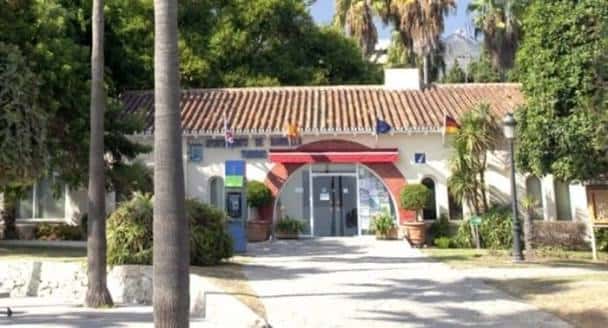 Oficina de Turismo de Marbella en la Glorieta de la Fontanilla