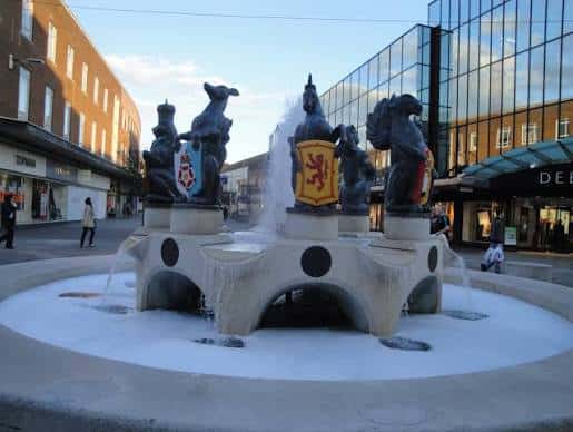Fuente de los leones en Commercial Road, Portsmouth