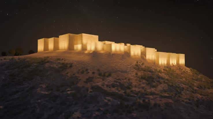 Iluminación nocturna del Palacio Ibn Mardanís, ideal para eventos al aire libre