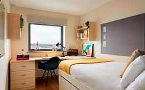 Habitación de estudiante en el campus de dBs Institute Plymouth