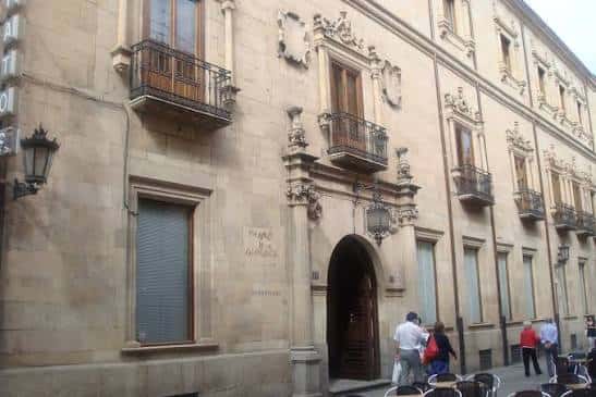 Vista exterior del Palacio de Figueroa en Salamanca