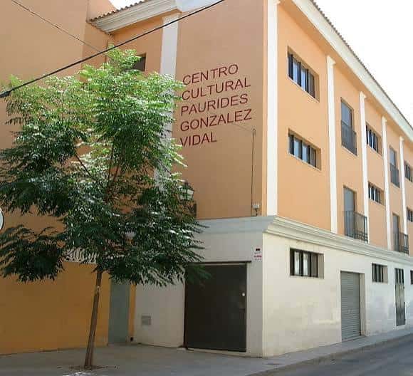 Fachada exterior del Centro Cultural Paurides González Vidal