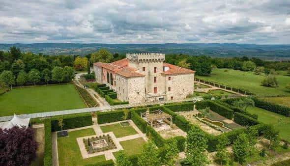 Vista aérea del Palacio de Sober y sus jardines