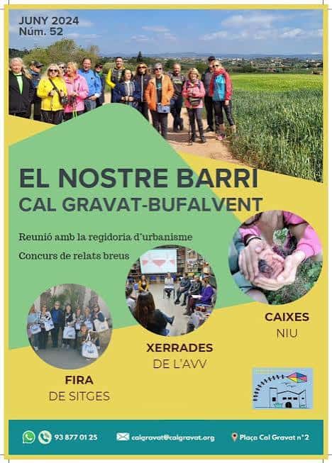 Grupo de vecinos participando en una actividad al aire libre en el barrio