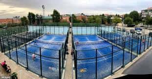 Pistas de pádel en el interior del Parque Coimbra