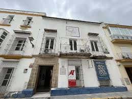 Vista frontal completa del edificio de la fundación