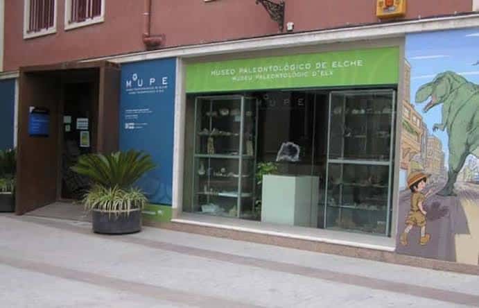 Fachada exterior del Museo Paleontológico de Elche (MUPE)