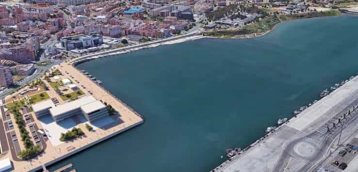 Vista aérea del proyecto Lago Marítimo mostrando el edificio principal y el entorno urbano