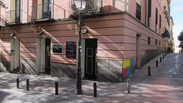 Fachada exterior del La Realidad Club en Madrid