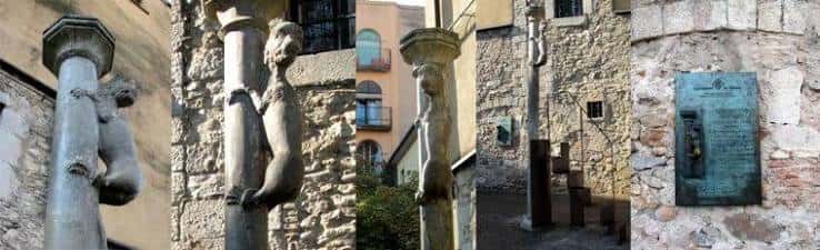 Detalle arquitectónico con columnas y esculturas en la plaza